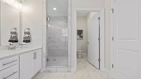 Bath - 479 Adhurst Dr, Enoree, SC 29335 photo 5 of 5