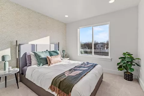 Bedroom - 1502 Silver Canoe Loop, Logan, UT 84321 photo 7 of 7
