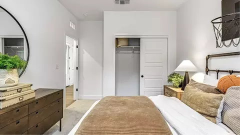 Bedroom - 3916 Hacienda St, Shafter, CA 93263 photo 8 of 9