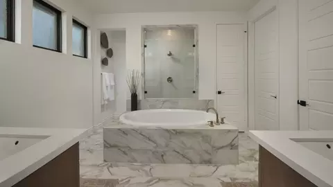 Bath - 220 Shady Spring Trl, Georgetown, TX 78628 photo 1 of 1