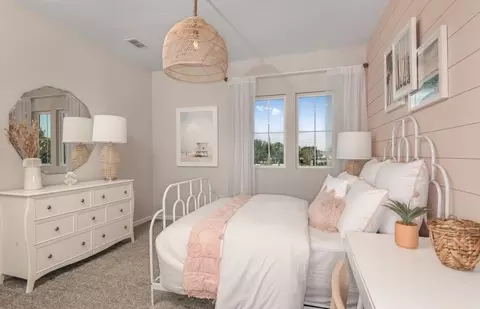 Bedroom - 16918 Canary Trl, Parrish, FL 34219 photo 2 of 3