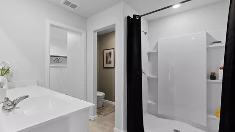 Bath - 136 Springhill North Rd, Boyd, TX 76023 photo 1 of 7