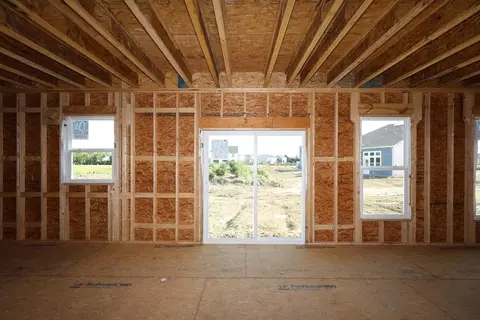 400 Royal Fern Ln, Lewis Center, OH 43035