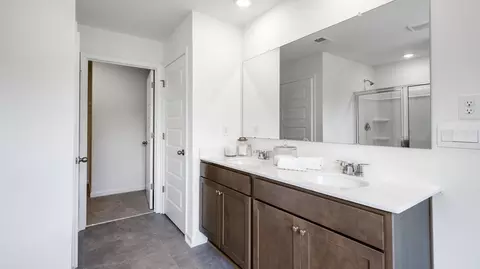 Bath - 3574 Matthew Ct, Decatur, GA 30034 photo 6 of 7