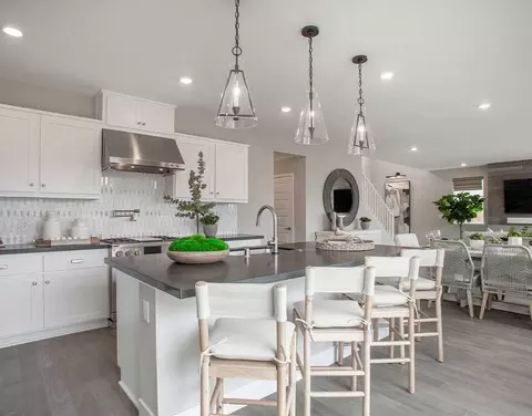 Kitchen - 7130 Rece Ln, Gilroy, CA 95020 photo 4 of 10