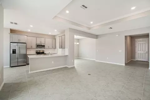 Living - 1208 Honeycomb Pl, Seffner, FL 33584 photo 3 of 3