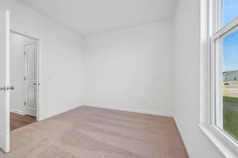 Bedroom - 7973 Mulberry Rd, Pendleton, IN 46064 photo 2 of 10