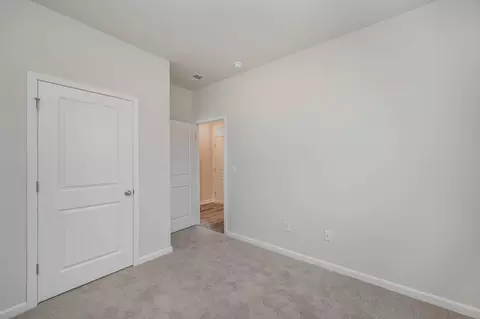 Bedroom - 2083 E Paces Trl, Darlington, SC 29532 photo 4 of 7