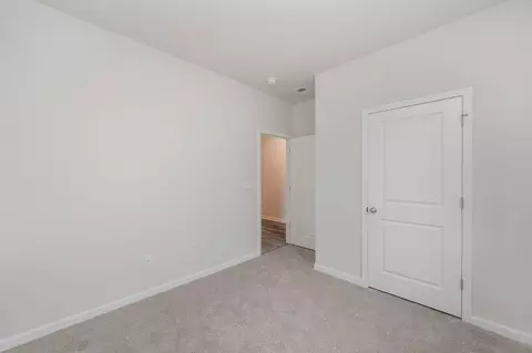 Bedroom - 2083 E Paces Trl, Darlington, SC 29532 photo 2 of 7
