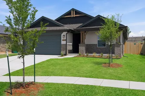 3713 NW 177th St, Edmond, OK 73012