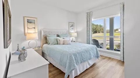 Bedroom - 18431 Spring Hill Dr, Saucier, MS 39574 photo 8 of 10