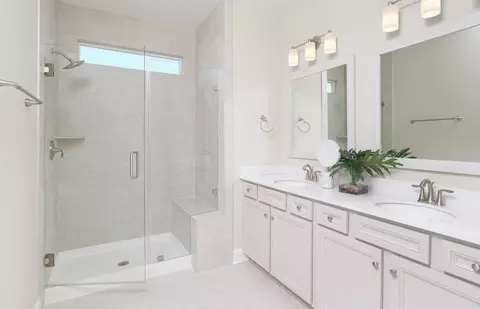Bath - 6001 Moonshell Loop, Wilmington, NC 28412 photo 1 of 2