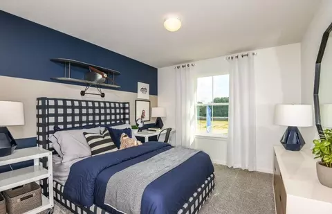 Bedroom - 10422 Hidden Banks Gln, Parrish, FL 34219 photo 2 of 4