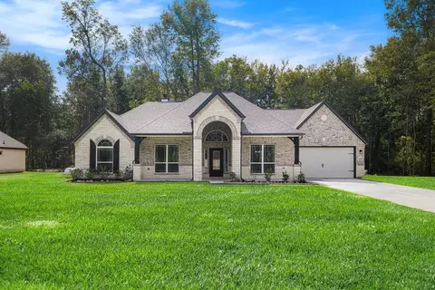 4508 Southern Dr, Dayton, TX 77535