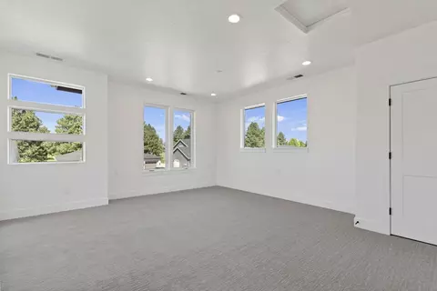 Bedroom - 2391 E Snocreek Dr, Eagle, ID 83616 photo 4 of 6