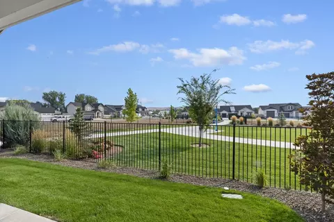 Exterior - 2391 E Snocreek Dr, Eagle, ID 83616 photo 7 of 18