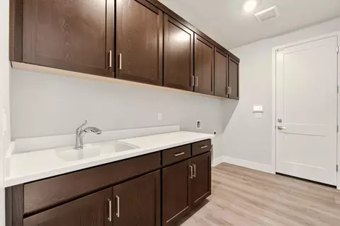 1265 Mccabe Cir, Galt, CA 95632 photo 17