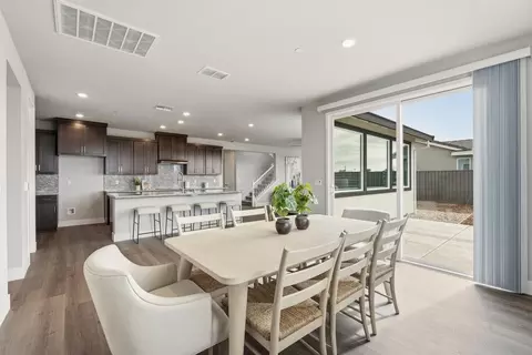 1265 Mccabe Cir, Galt, CA 95632 photo 8