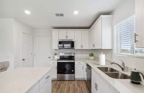 Kitchen - 6509 Adderly Rd, Pilot Point, TX 76258 photo 1 of 5