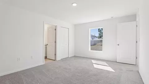 Bedroom - 7035 Berwick Cir, Labelle, FL 33935 photo 5 of 8