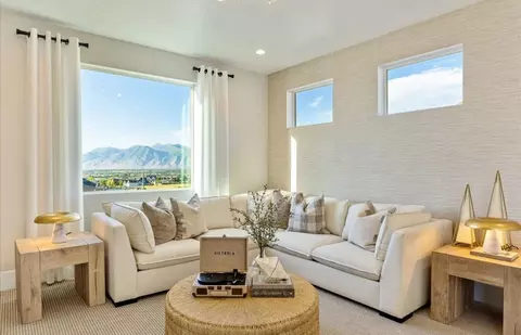 Living - 1412 S 720 E, Salem, UT 84653 photo 9 of 11