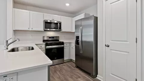1621 Komondor Trl, Greensboro, NC 27405