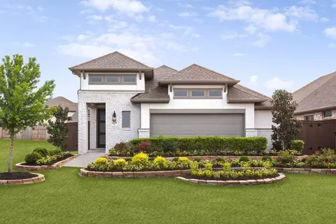 Exterior - 407 Aztec Cave Dr, New Caney, TX 77357 photo 2 of 5