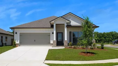 28134 Autumn Lakes Cir, Elberta, AL 36530