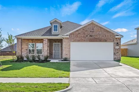 1048 Miraverde Trl, Crowley, TX 76036
