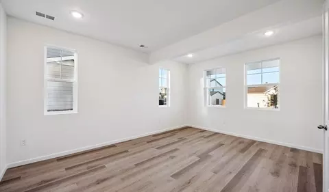 Living - 5430 Brangus Dr, Windsor, CO 80528 photo 3 of 4