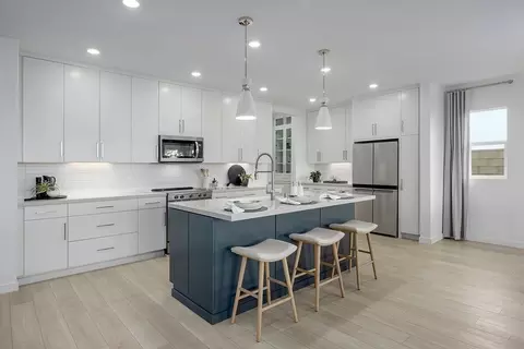 Kitchen - 44332 32nd St E, Lancaster, CA 93535 photo 1 of 1