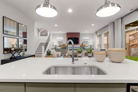 Kitchen - 1200 S 32nd Ave, Cornelius, OR 97113 photo 4 of 6
