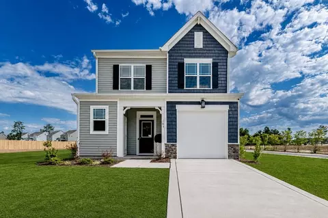 Exterior - 502 Midsummer St, Aberdeen, NC 28315 photo 7 of 10