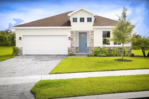 5215 Madras Dr NW, Palm Bay, FL 32907