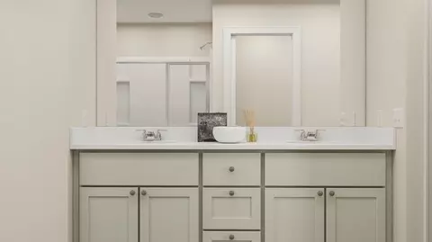 Bath - 309 Amsterdam Way, Hampton, GA 30228 photo 1 of 2