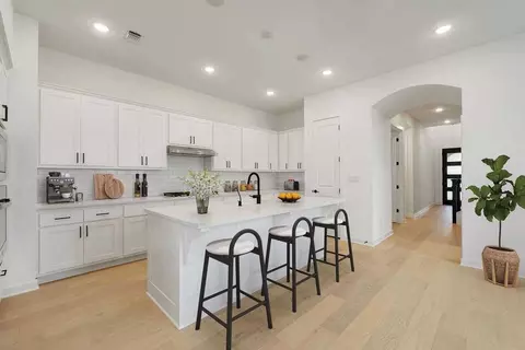 Kitchen - 12990 Soaring Forest Dr, Conroe, TX 77302 photo 2 of 2