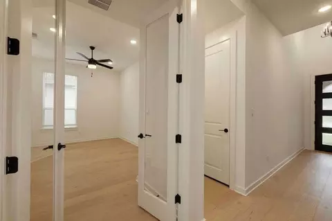 Entry Way - 12990 Soaring Forest Dr, Conroe, TX 77302 photo 1 of 4
