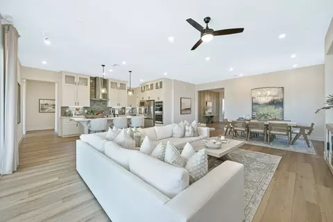 Living - 3959 Story Pl, Placer One, CA 95747 photo 6 of 8