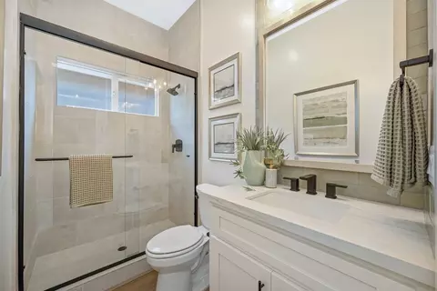 Bath - 3959 Story Pl, Placer One, CA 95747 photo 9 of 16