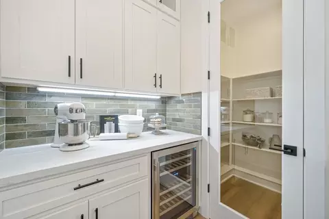 Kitchen - 3959 Story Pl, Placer One, CA 95747 photo 5 of 14