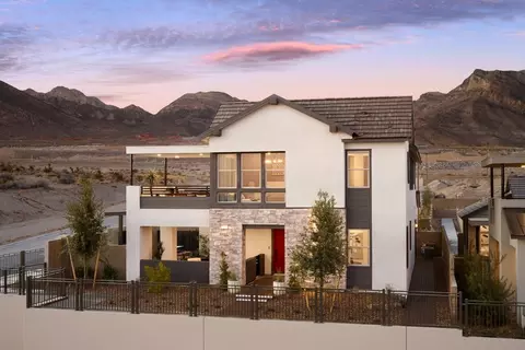 920 Golden Summit Ave, Las Vegas, NV 89138