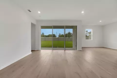 Living - 7831 Glen Lily Pl, Parrish, FL 34219 photo 3 of 6