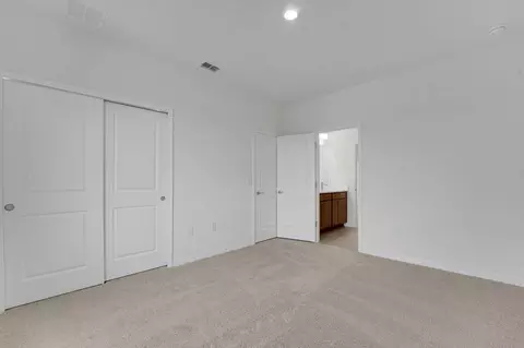 Bedroom - 7831 Glen Lily Pl, Parrish, FL 34219 photo 9 of 13