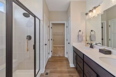 Entry Way - 3801 Circollo Dr, Covington, KY 41017 photo 1 of 1