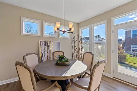 Dining - 3801 Circollo Dr, Covington, KY 41017 photo 1 of 3