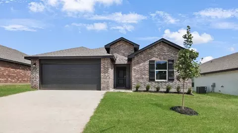 Exterior - 601 S 85th St, Broken Arrow, OK 74014 photo 4 of 8