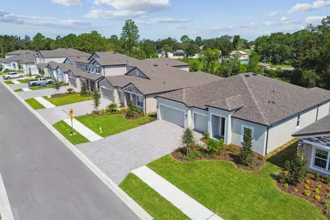 View/Area - 619 Hillshire Pl, Spring Hill, FL 34609 photo 2 of 12