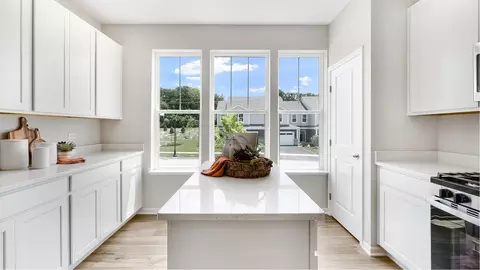 Kitchen - 15028 S Mccarthy Cir, Plainfield, IL 60544 photo 1 of 5