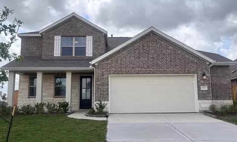 7719 Jade Crest Dr, Angleton, TX 77515
