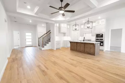 Living - 701 Still Mdws, Guthrie, OK 73044 photo 3 of 13